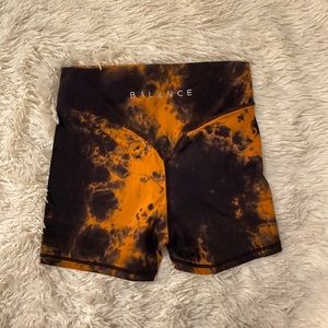 Balance Athletica Cloud Short Dust Devil